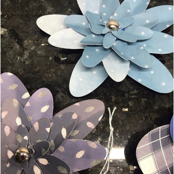 12 pc Blue White Christmas Flowers Backdrop Props Wall Decor Weddings Snowflakes - Picture 1 of 8